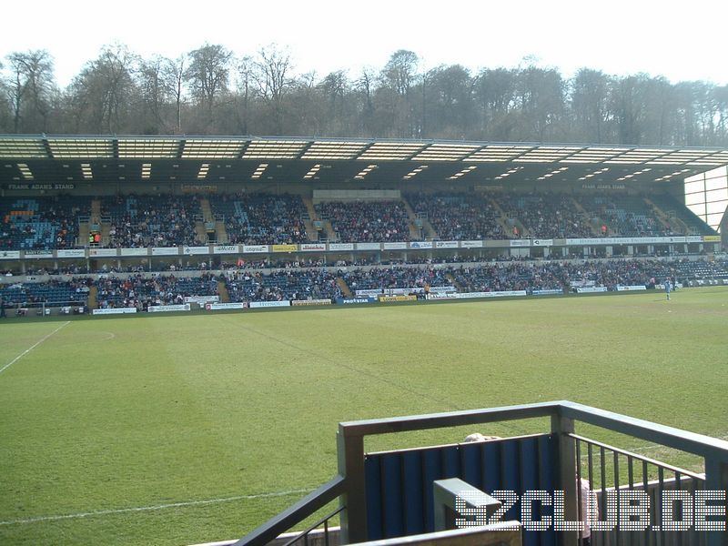 Adams Park - Wycombe Wanderers, 