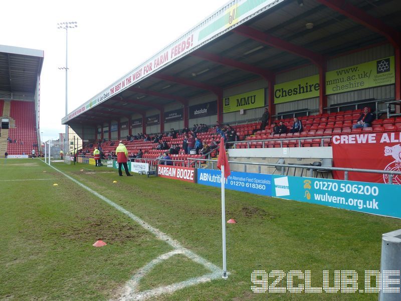 Crewe Alexandra - Shrewsbury Town, Alexandra Stadium, League One, 16.03.2013 - Gretsy Road End