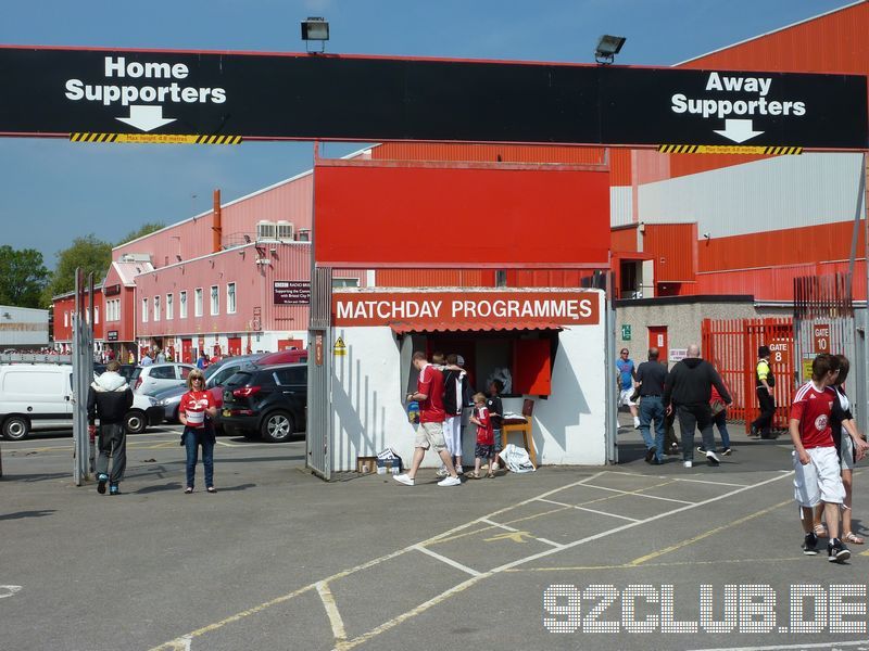 Bristol City - Nottingham Forest, Ashton Gate, Championship, 25.04.2011 - 