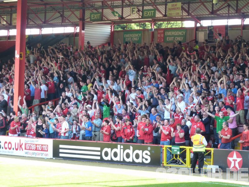 Bristol City - Nottingham Forest, Ashton Gate, Championship, 25.04.2011 - 