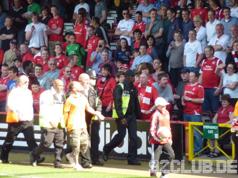 Bristol City - Nottingham Forest, Ashton Gate, Championship, 25.04.2011 - 