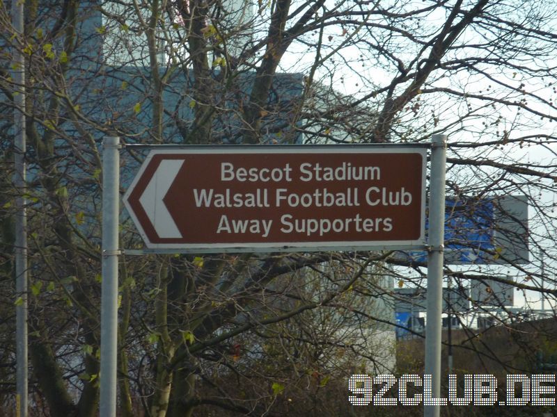 Walsall FC - Charlton Athletic, Bescot Stadium, League One, 10.12.2011 - 