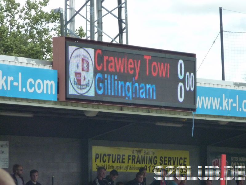 Broadfield Stadium - Crawley Town, 