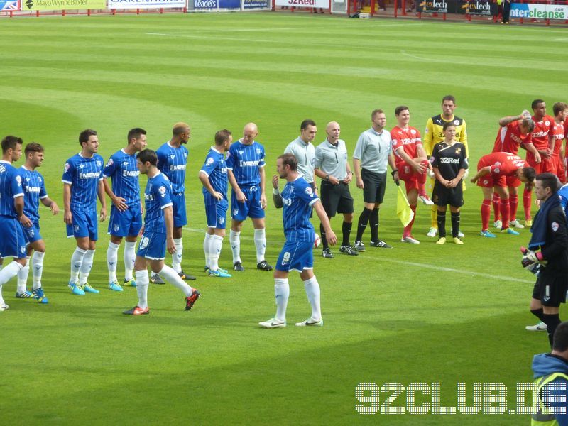 Crawley Town - Gillingham FC, Broadfield Stadium, League One, 07.09.2013 - 