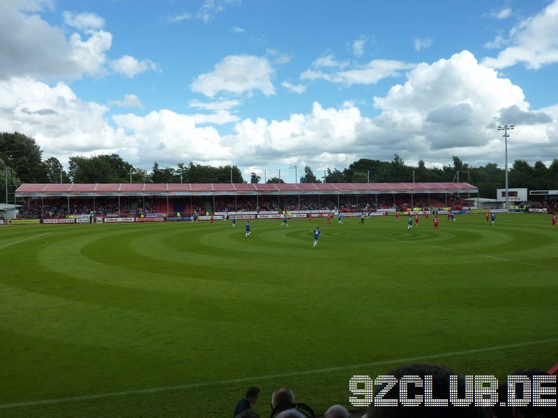 Crawley Town - Gillingham FC, Broadfield Stadium, League One, 07.09.2013 - 