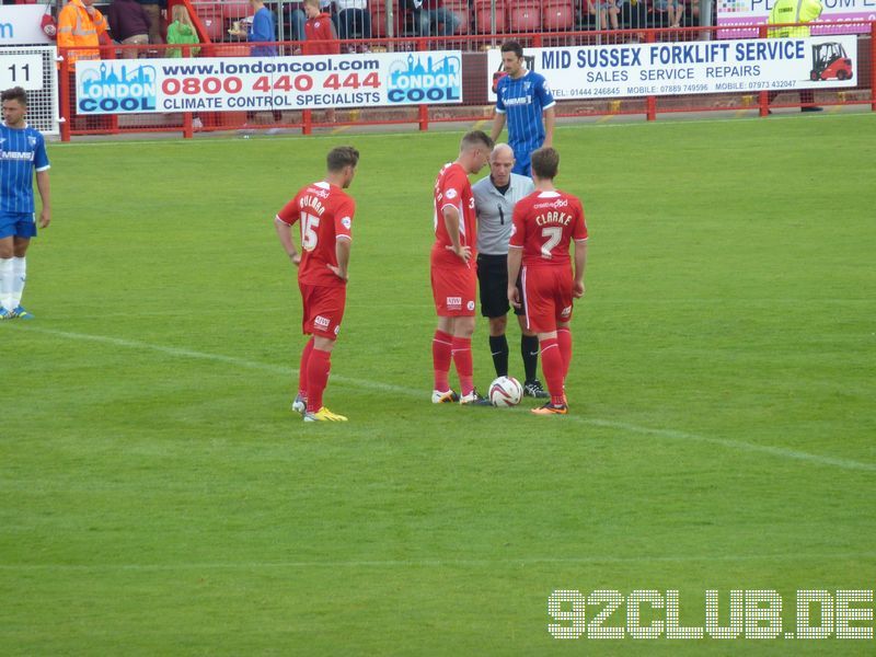 Crawley Town - Gillingham FC, Broadfield Stadium, League One, 07.09.2013 - 