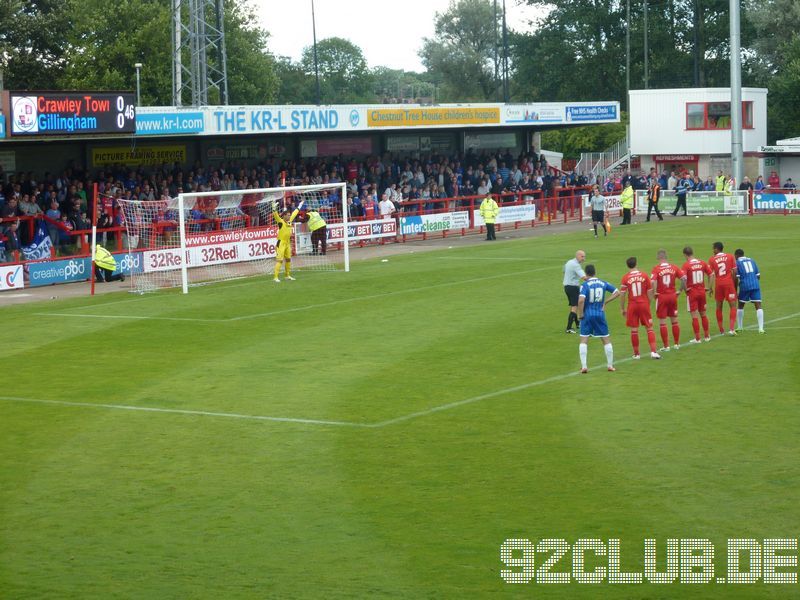 Crawley Town - Gillingham FC, Broadfield Stadium, League One, 07.09.2013 - 