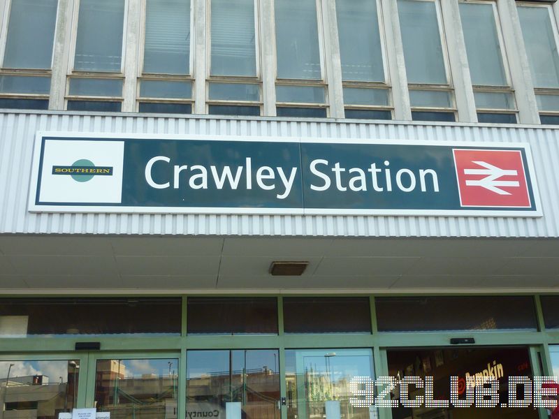 Crawley Town - Gillingham FC, Broadfield Stadium, League One, 07.09.2013 - 