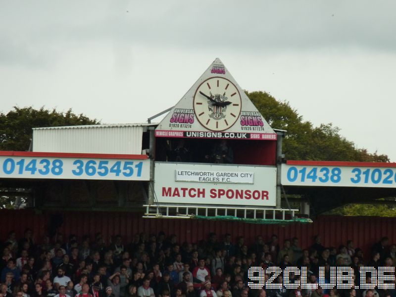 Stevenage FC - Dagenham & Redbridge, Broadhall Way, Conference, 05.10.2005 - 