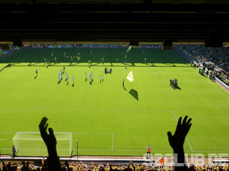 Norwich City - Swansea City, Carrow Road, Premier League, 15.10.2011 - 