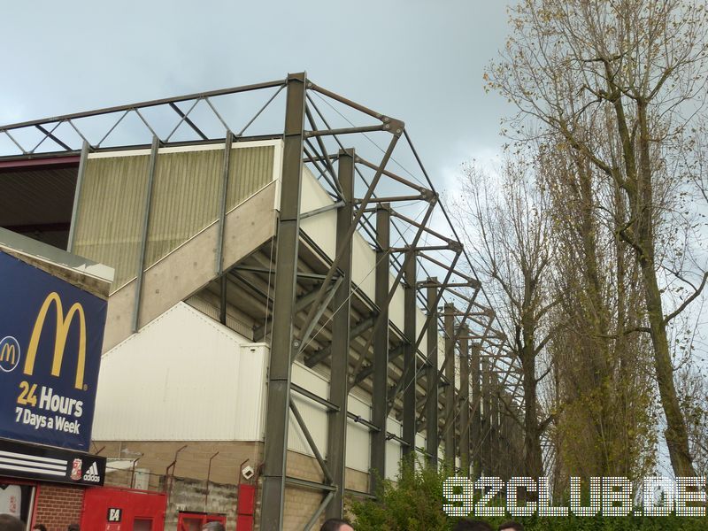 Swindon Town - Tranmere Rovers, County Ground, League One, 25.01.2011 - 