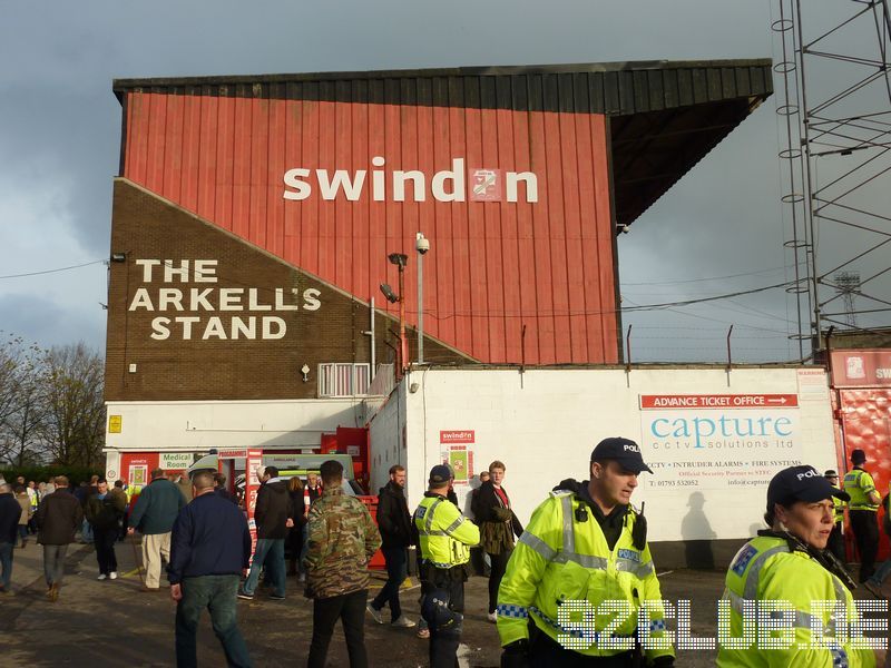 Swindon Town - Tranmere Rovers, County Ground, League One, 25.01.2011 - 