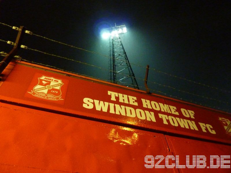 Swindon Town - Tranmere Rovers, County Ground, League One, 25.01.2011 - 