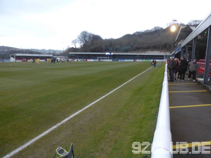 Crabble Atheltic Ground - Dover Athletic, 