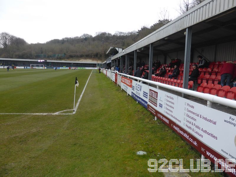 Crabble Atheltic Ground - Dover Athletic, 