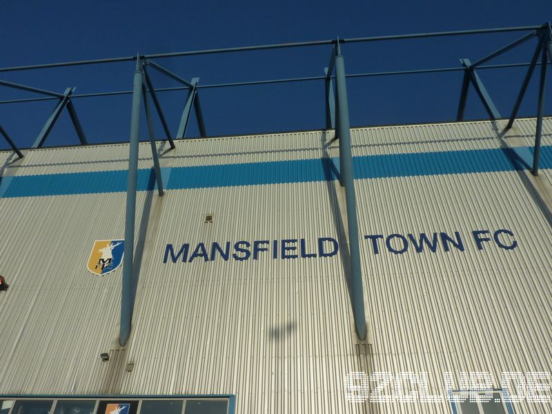 Mansfield Town - Morecambe FC, Field Mill, League Two, 30.11.2013 - 