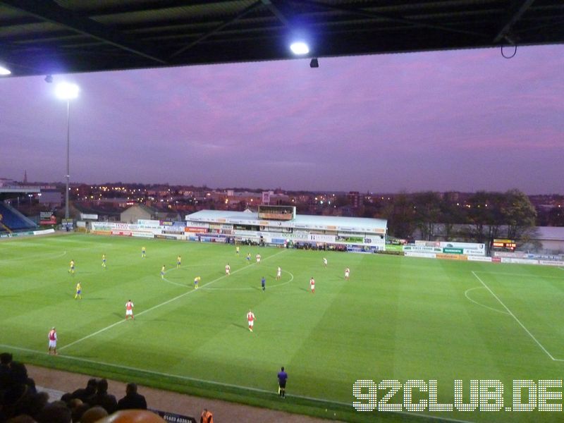 Mansfield Town - Morecambe FC, Field Mill, League Two, 30.11.2013 - 