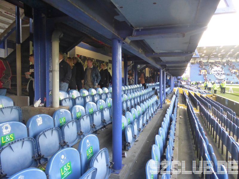 Portsmouth FC - Leicester City, Fratton Park, Championship, 24.09.2010 - 