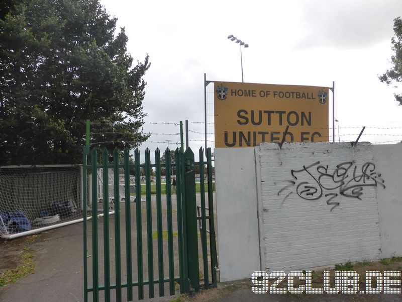 Gander Green Lane - Sutton United, 