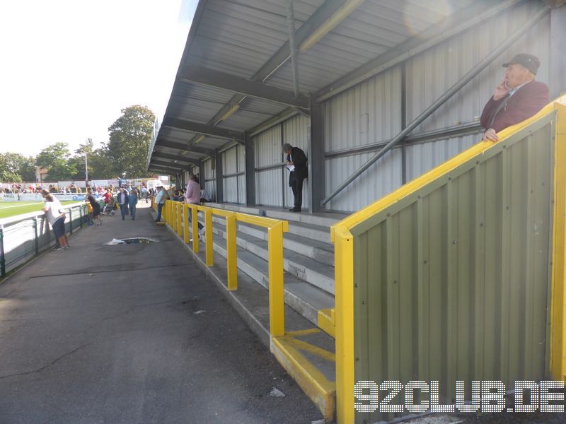 Gander Green Lane - Sutton United, 