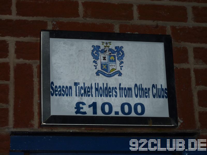 Bury FC - Shrewsbury Town, Gigg Lane, League One, 21.12.2012 - 