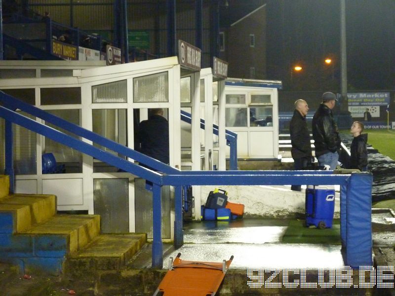 Bury FC - Shrewsbury Town, Gigg Lane, League One, 21.12.2012 - 