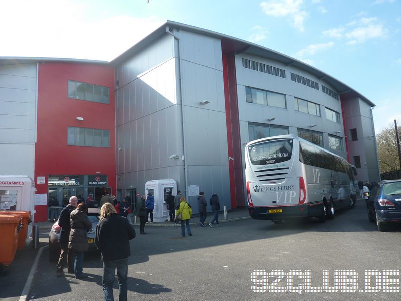 Fleetwood Town - Gillingham FC, Highbury, League Two, 30.03.2013 - 