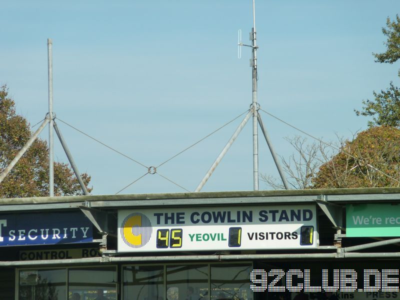 Yeovil Town - Bury FC, Huish Park, League One, 01.10.2011 - 