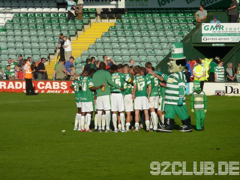 Yeovil Town - Bury FC, Huish Park, League One, 01.10.2011 - 