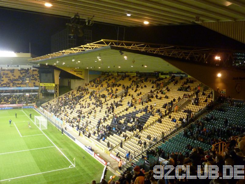 Molineux - Wolverhampton Wanderers, 