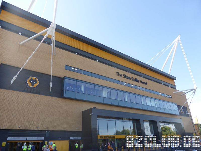 Molineux - Wolverhampton Wanderers, 