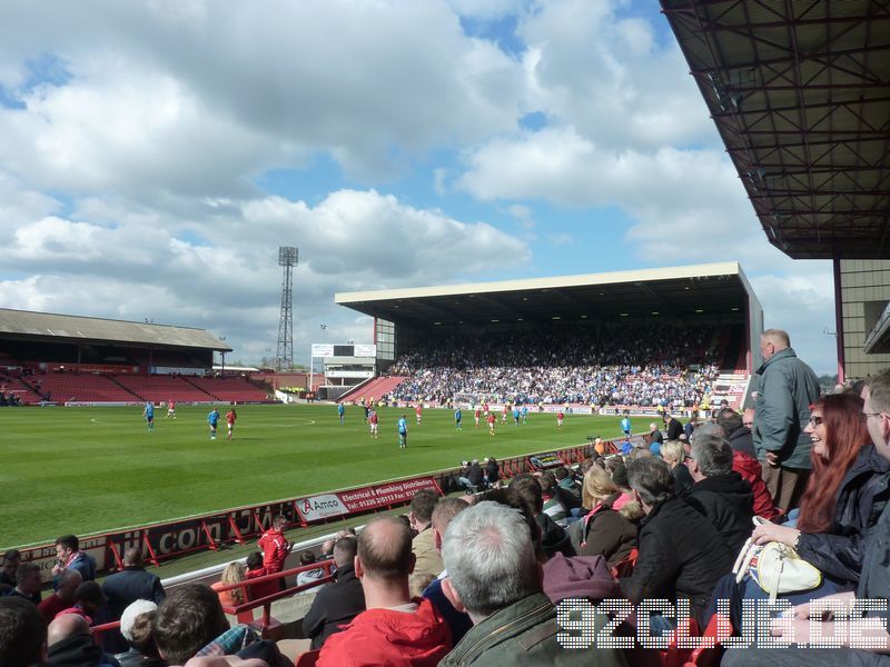 Barnsley FC - Leeds United, Oakwell, Championship, 19.04.2014 - 