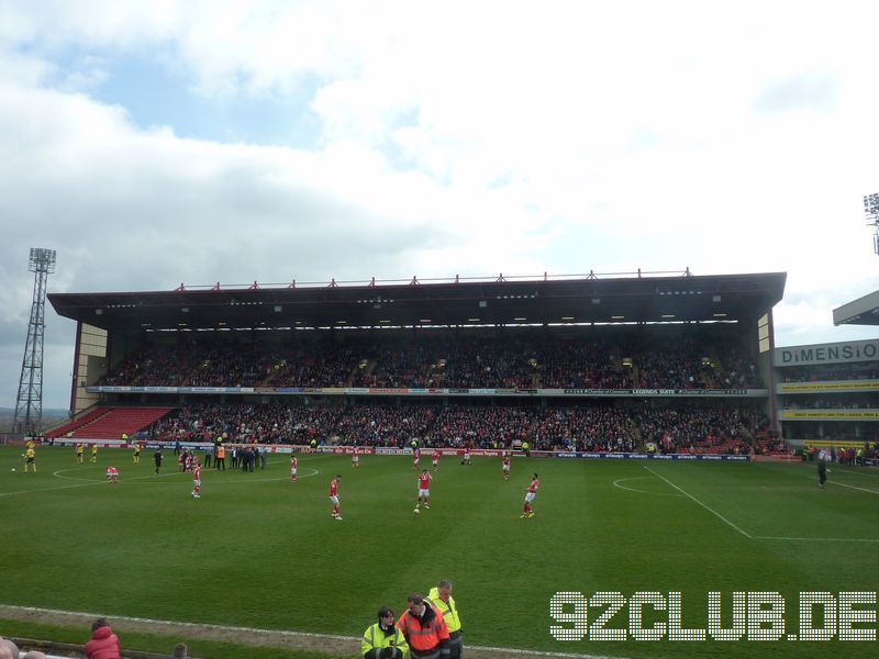 Barnsley FC - Leeds United, Oakwell, Championship, 19.04.2014 - 