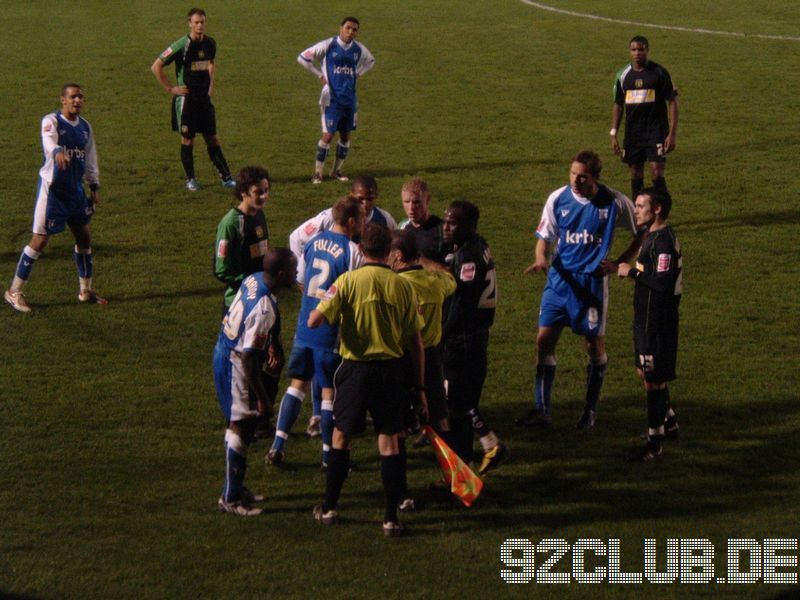 Gillingham FC - Yeovil Town, Priestfield Stadium, League One, 24.11.2009 - 