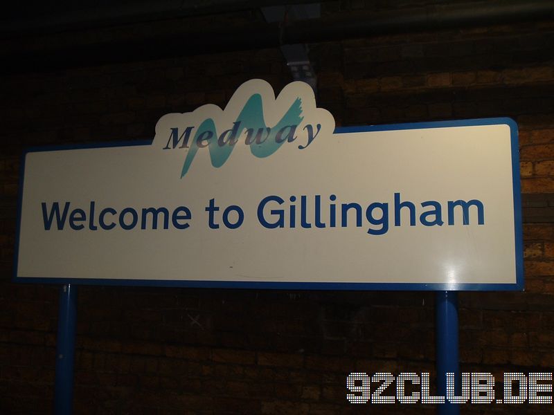 Gillingham FC - Yeovil Town, Priestfield Stadium, League One, 24.11.2009 - 