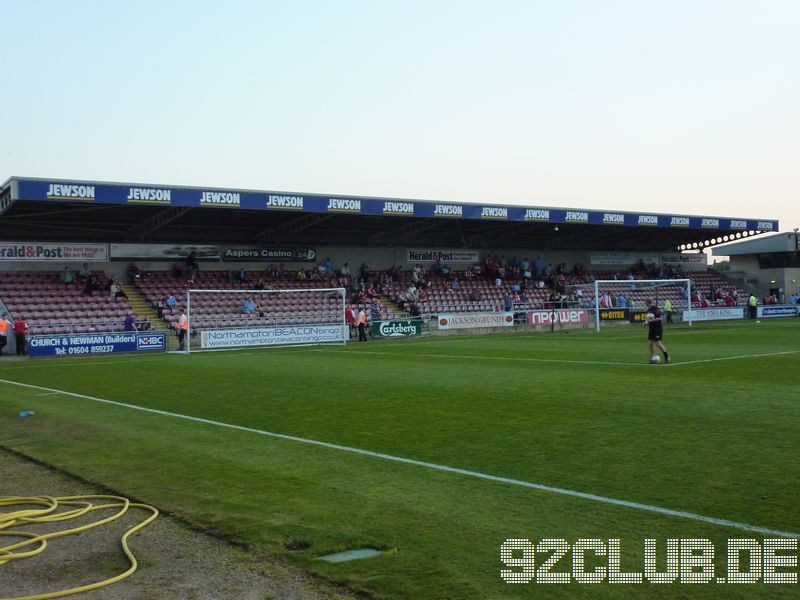 Northampton Town - Rotherham United, Sixfields Stadium, League Two, 22.04.2011 - 