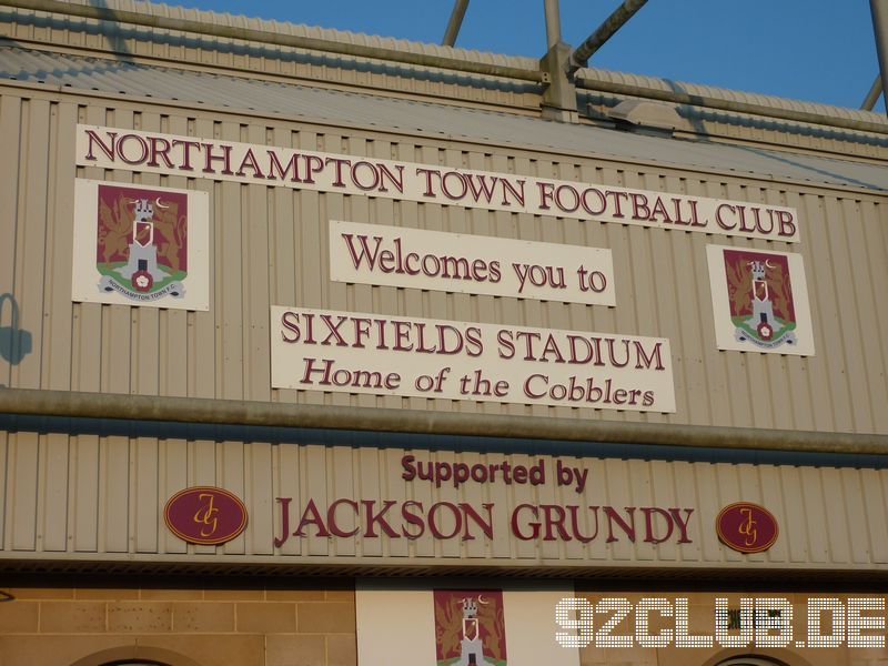 Northampton Town - Rotherham United, Sixfields Stadium, League Two, 22.04.2011 - 