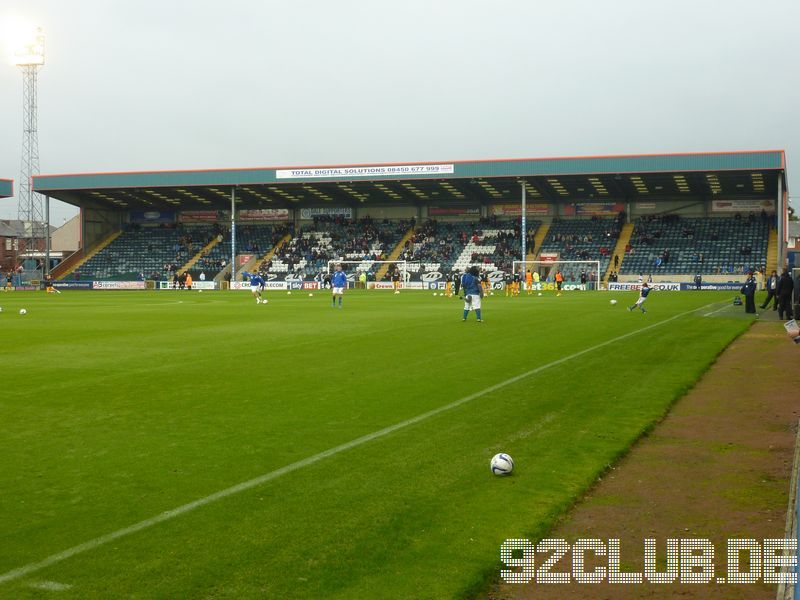 Rochdale AFC - Newport County, Spotland, League Two, 12.10.2013 - 