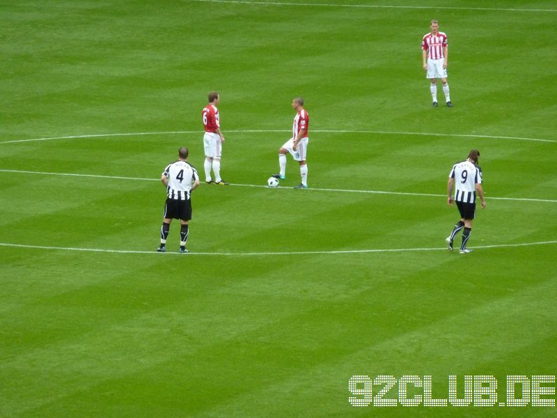 Newcastle United - Stoke City, St.James Park, Premier League, 26.09.2010 - 
