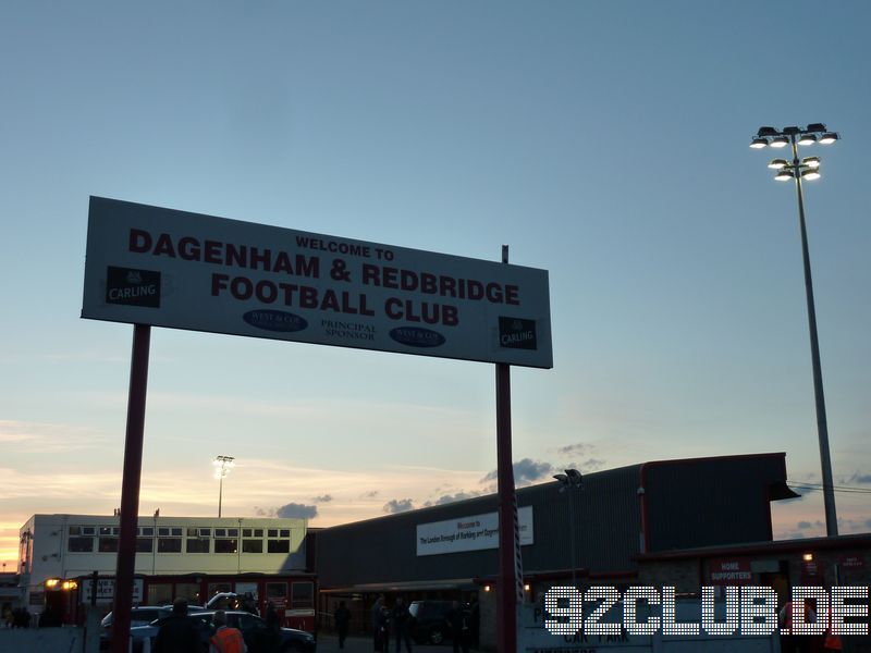 Dagenham & Redbridge - Grays, Victoria Road, Conference, 27.09.2005 - 