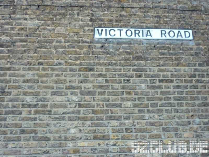 Victoria Road - Dagenham & Redbridge, 