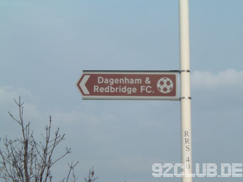 Dagenham & Redbridge - Grays, Victoria Road, Conference, 27.09.2005 - 