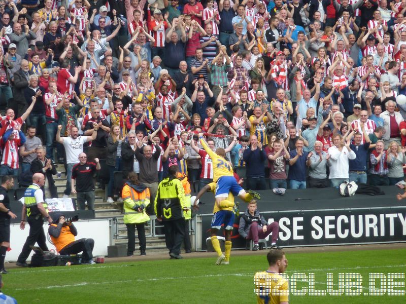 MK Dons - Brentford FC, stadium mk, League One, 21.04.2014 - 