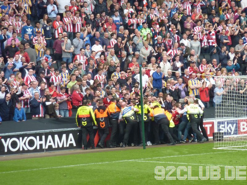 MK Dons - Brentford FC, stadium mk, League One, 21.04.2014 - 