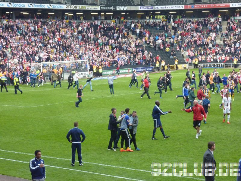 MK Dons - Brentford FC, stadium mk, League One, 21.04.2014 - 